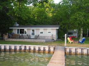 New! Birch Shores Resort - The Aspen Cottage